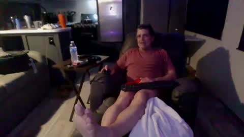 latniter online show from March 6, 7:03 am