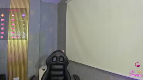 laulin_tay online show from June 28, 3:57 am
