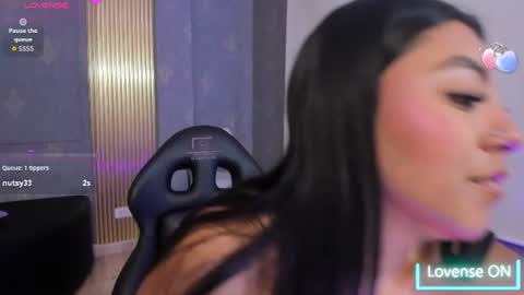 laulin_tay online show from July 5, 3:53 am