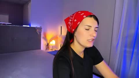 Laura online show from July 8, 7:34 am