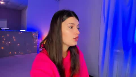 Laura online show from April 30, 5:23 am
