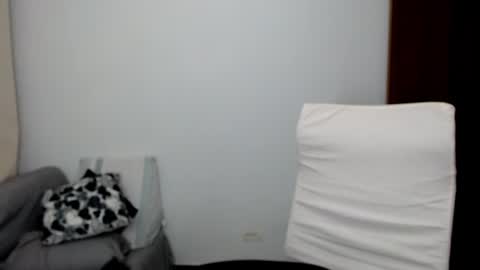Laura online show from June 20, 1:34 am