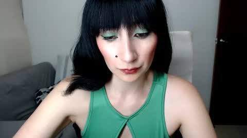 Laura online show from June 23, 11:55 pm