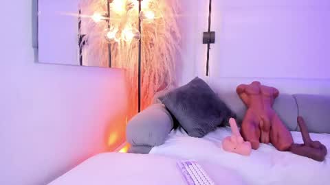 LauraCarther  online show from July 17, 6:21 pm