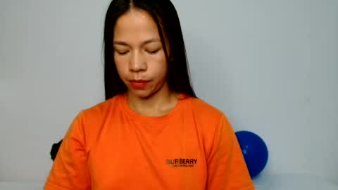 lauracb          online show from July 17, 3:36 pm