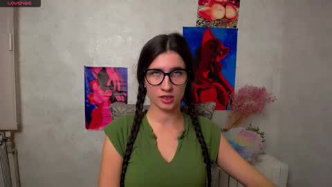 Laura online show from October 22, 7:55 am