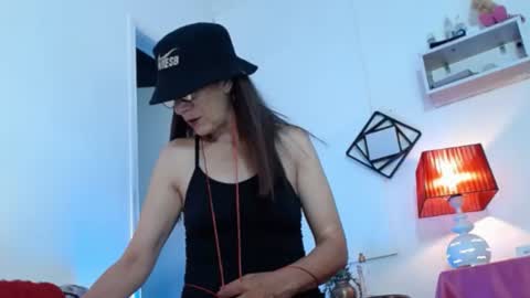 Laura Sofia online show from July 26, 9:56 pm