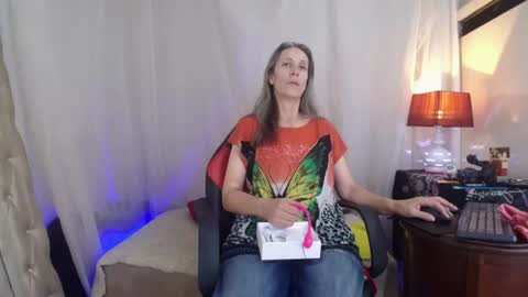 Laura Sofia online show from June 24, 12:28 am