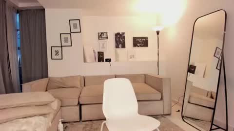 laureen_se online show from July 20, 10:39 am