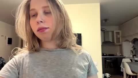 Chrissy online show from April 27, 2:25 pm