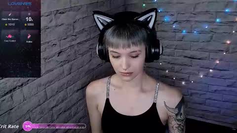 Eva online show from October 12, 5:48 pm