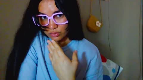 onlyfan laureng7 - 7 laureng2 online show from April 29, 5:30 pm