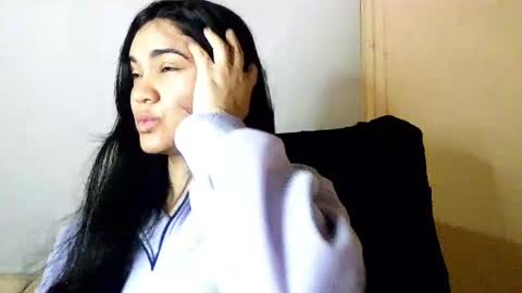 onlyfan laureng7 - 7 laureng2 online show from June 8, 2:18 pm