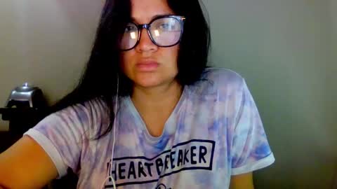 Snapshot of laurengirls1 chatting on October 21, 2:54 pm onlyfan laureng7 - 7 laureng2 online show from October 21, 2:54 pm