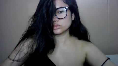 Snapshot of laurengirls1 chatting on September 15, 11:33 am onlyfan laureng7 - 7 laureng2 online show from September 15, 11:33 am