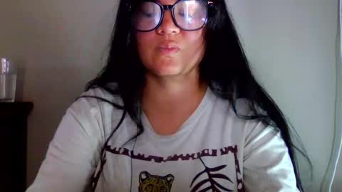 Snapshot of laurengirls1 chatting on September 10, 2:29 pm onlyfan laureng7 - 7 laureng2 online show from September 10, 2:29 pm