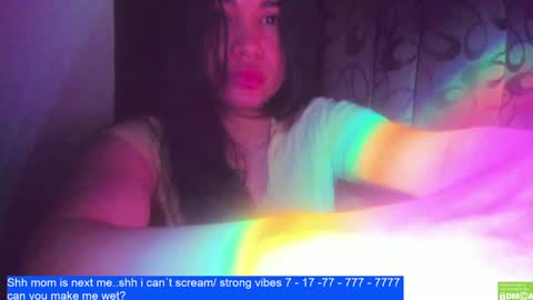 Snapshot of laurengirls1 chatting on February 26, 1:36 am onlyfan laureng7 - 7 laureng2 online show from February 26, 1:36 am