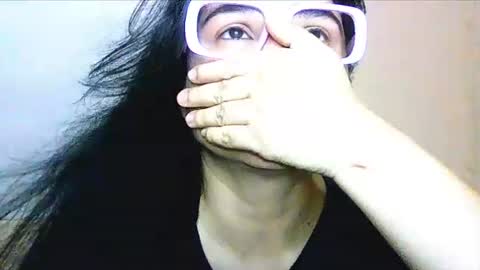 onlyfan laureng7 - 7 laureng2 online show from June 25, 6:46 pm