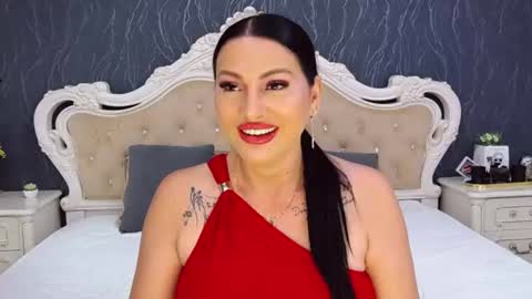 Laura online show from June 19, 11:49 am