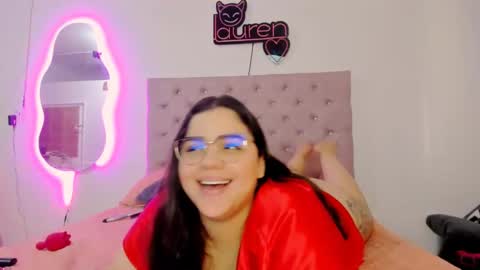 laurenlaine online show from February 14, 8:05 pm