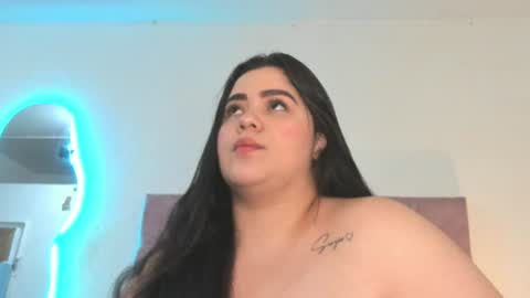 laurenlaine online show from July 11, 7:17 pm
