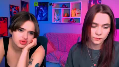 Laure online show from April 24, 9:44 am