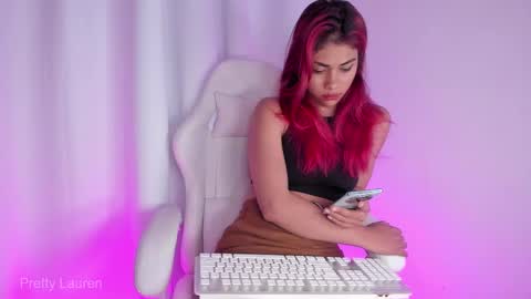 Lauren online show from April 16, 2:33 am