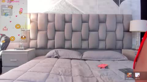 Lauren  online show from March 9, 9:52 pm