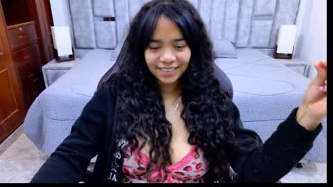 laurent online show from February 11, 3:21 am