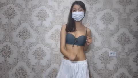 Hannah online show from February 28, 4:44 pm