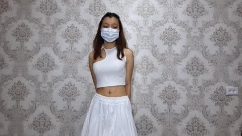 Hannah online show from March 9, 10:09 am