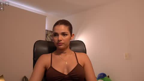 laurita_4 online show from March 11, 1:34 pm