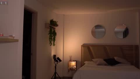 laurita_4 online show from January 15, 1:31 pm