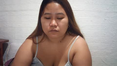 lavalyn214 online show from August 1, 2:13 am