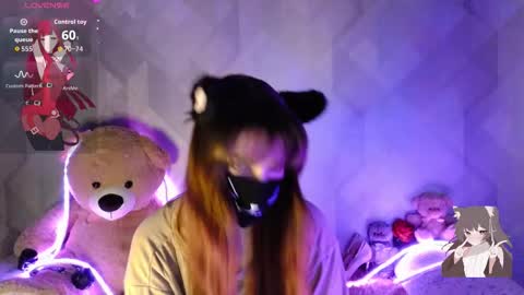 lavessa online show from March 17, 2:33 pm