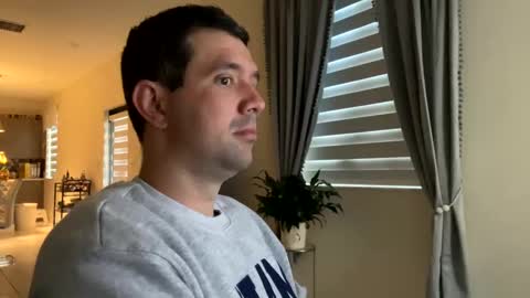 Snapshot of law_cambio chatting on February 19, 1:17 pm law_cambio online show from February 19, 1:17 pm