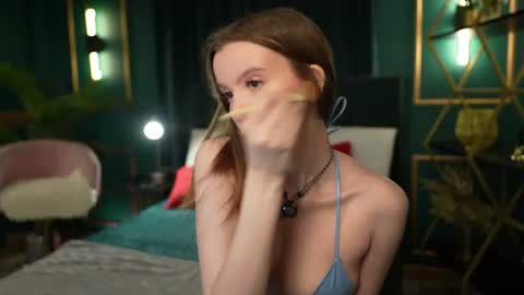 Your sweet girl-next-door online show from June 24, 6:48 pm