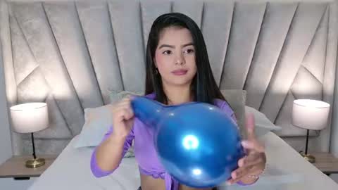Layla Breezee online show from July 26, 11:41 am