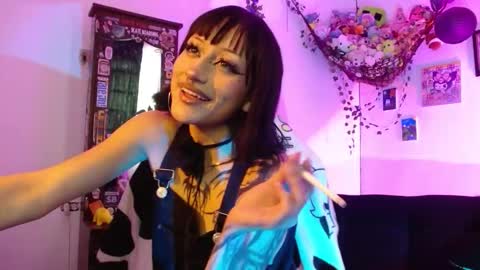 layla_quinn online show from February 10, 8:45 pm