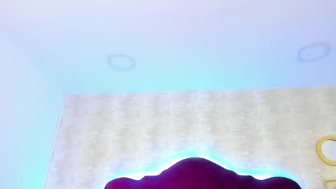 Lau online show from September 22, 12:37 am