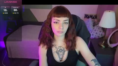 Layla 3 online show from March 15, 9:29 pm