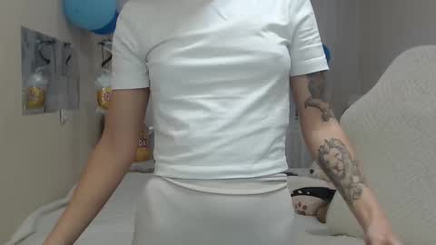 laymablast online show from October 3, 6:43 am