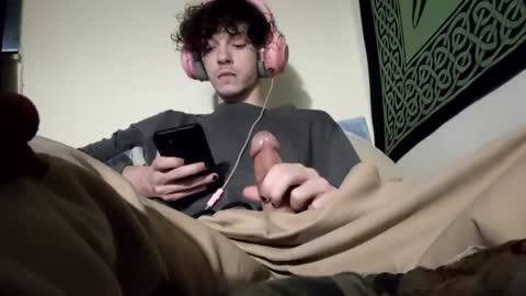 Stitch online show from March 5, 3:51 am