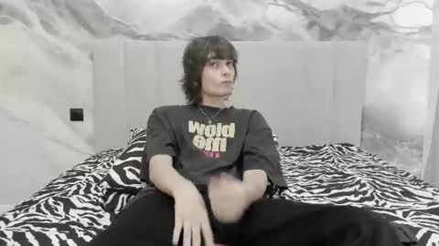 Alex online show from August 1, 4:47 am