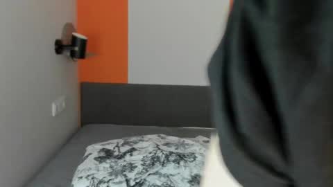 Alex online show from April 30, 2:38 am