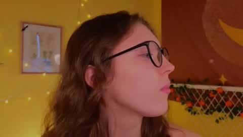 Lea online show from October 26, 5:56 pm