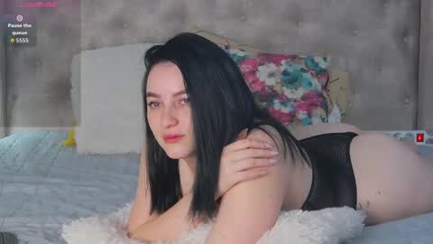 Dia online show from December 18, 5:36 am