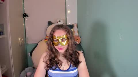 Laura online show from March 20, 3:44 am