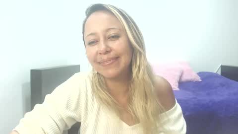 leah_susman online show from December 2, 3:16 am