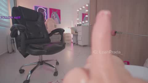 Instagram Leahprada  online show from July 13, 9:40 pm